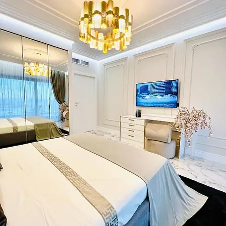 First Apartment Mamaia