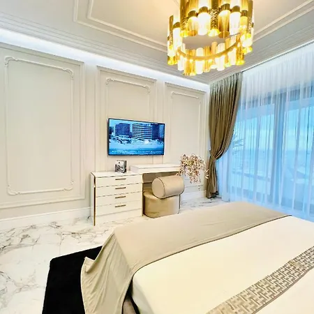 Apartment First Mamaia